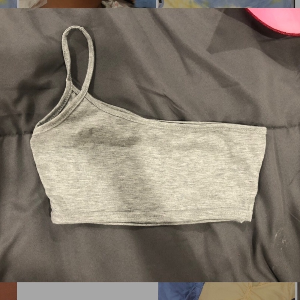 One shoulder Crop top